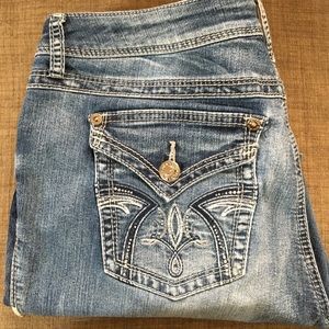 🌸Seven7 Bootcut Jeans 🍁